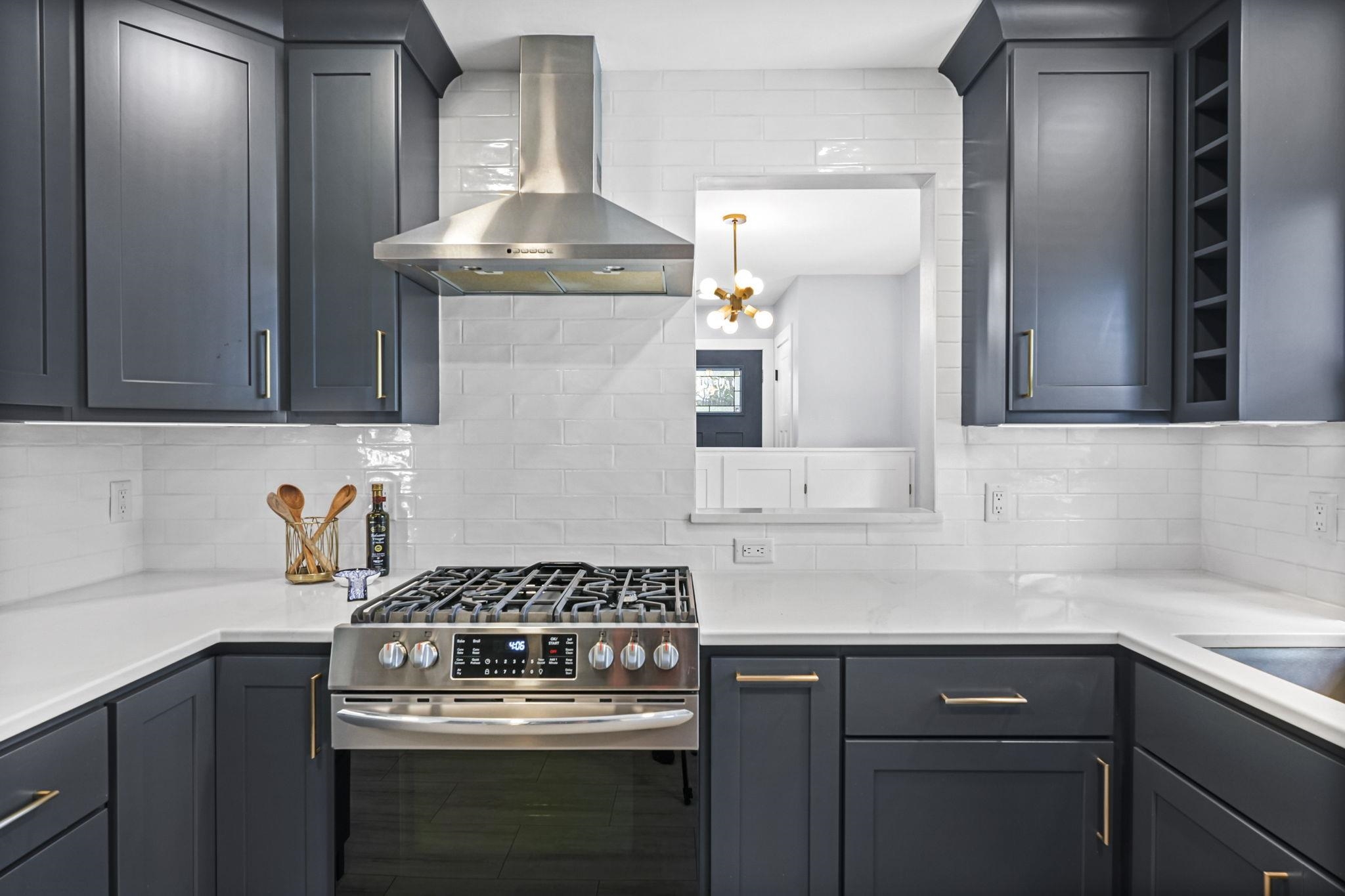 1858 Rutledge Street Madison, WI 53704 - Photo 12 of 52