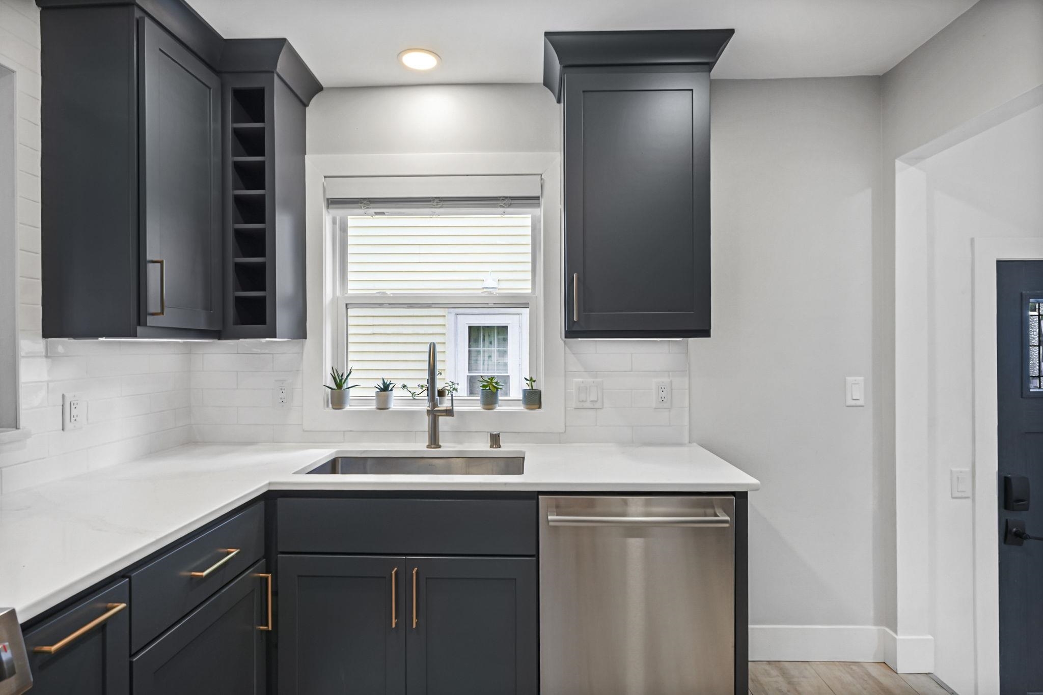 1858 Rutledge Street Madison, WI 53704 - Photo 13 of 52