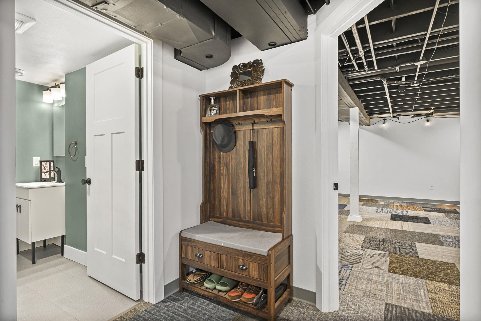 1858 Rutledge Street Madison, WI 53704 - Photo 28 of 52