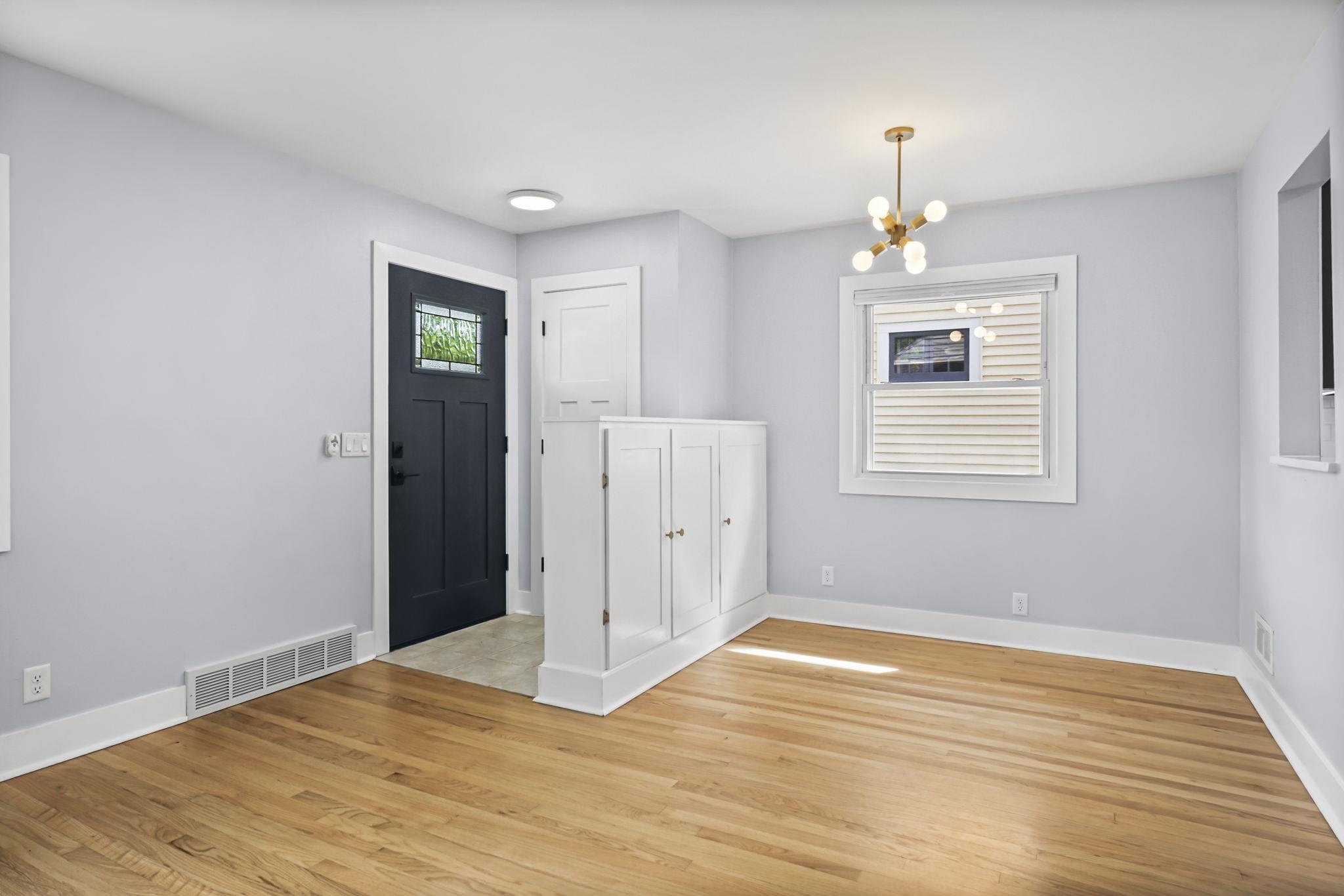 1858 Rutledge Street Madison, WI 53704 - Photo 8 of 52