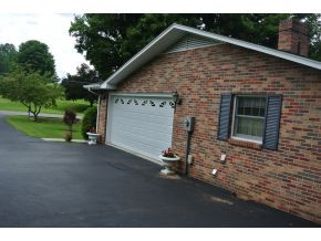 103 Rolling Hills Road Erwin, TN 37650 - Photo 3 of 24 Photo 3