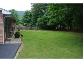 103 Rolling Hills Road Erwin, TN 37650 - Photo 4 of 24 Photo 4