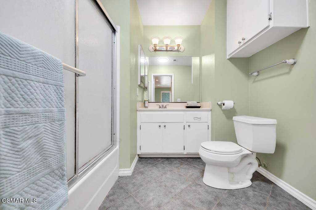 1736 Sinaloa Road, Unit 324 Simi Valley, CA 93065 - Photo 15 of 37 a bathroom with a sink toilet and shower