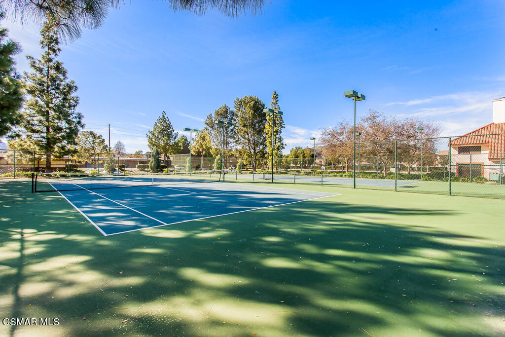 1736 Sinaloa Road, Unit 324 Simi Valley, CA 93065 - Photo 35 of 37 a view of a basketball court