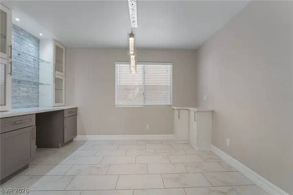 $2,300 | 3464 Summersprings Drive, Las Vegas, NV 89129