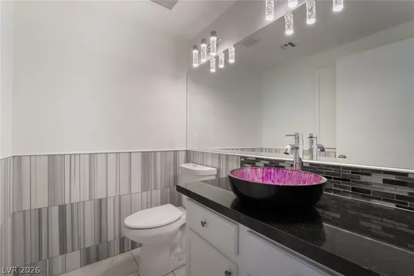 $2,300 | 3464 Summersprings Drive, Las Vegas, NV 89129