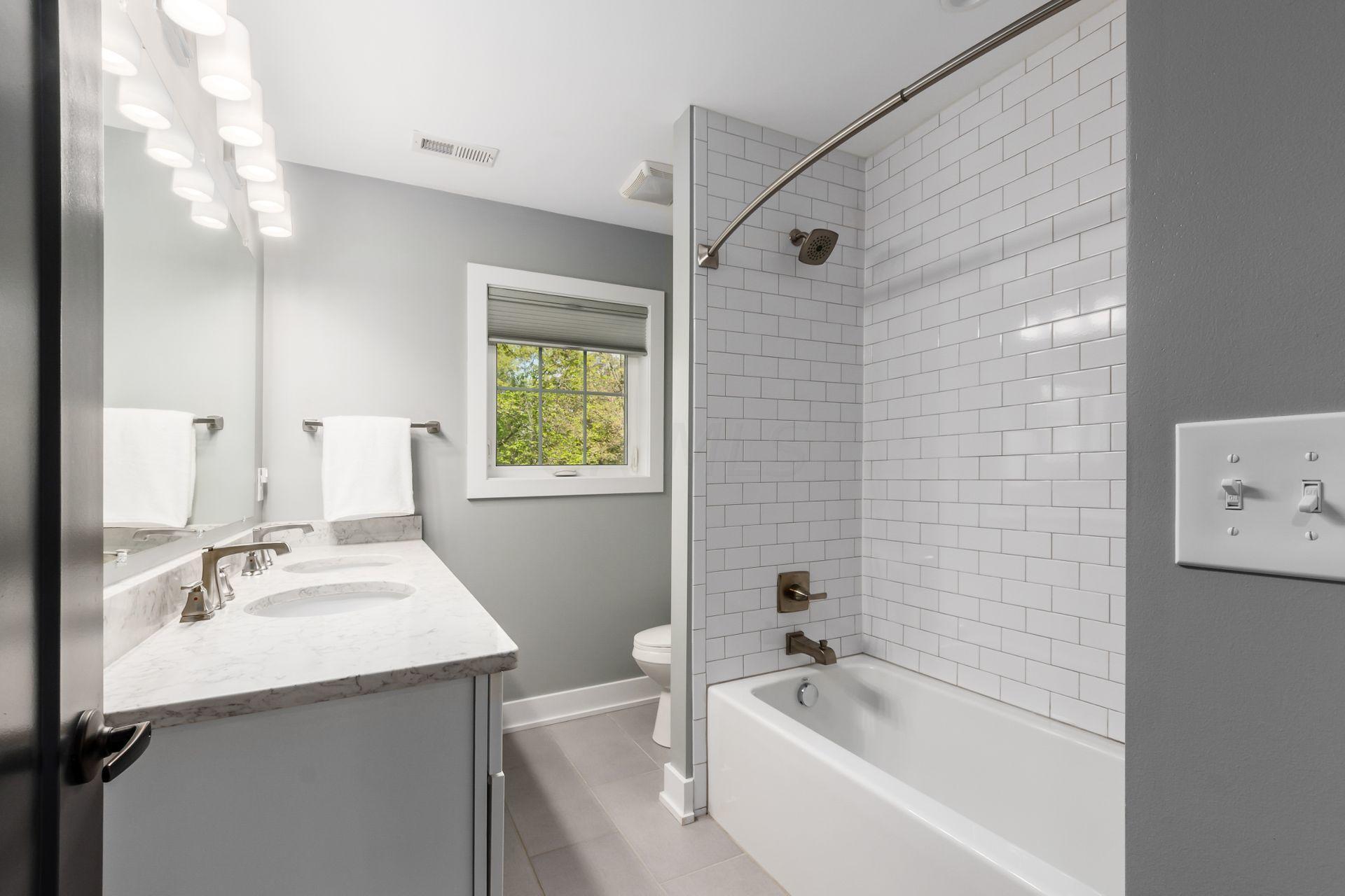 3074 Derby Road Upper Arlington, OH 43221 - Photo 42 of 60