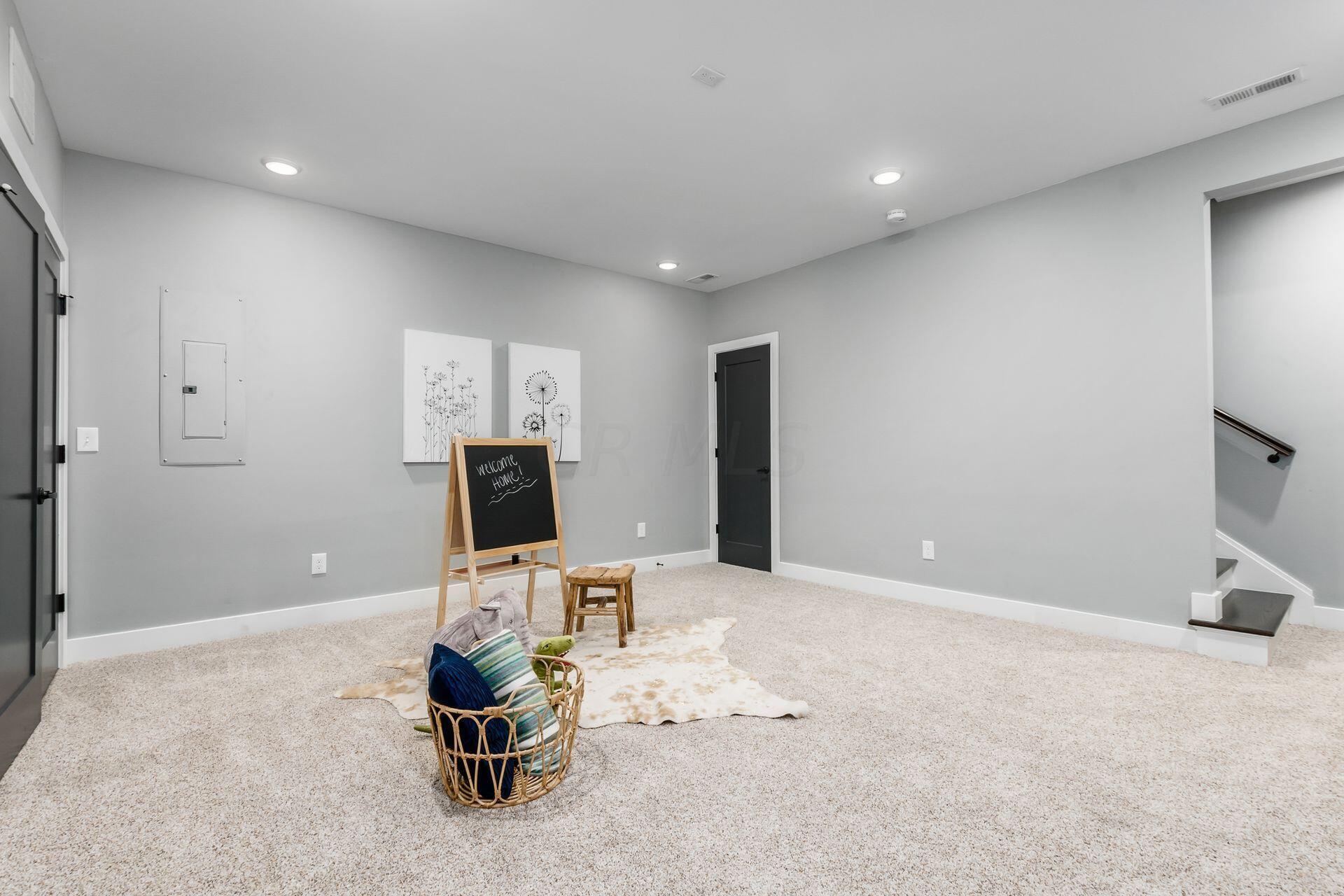 3074 Derby Road Upper Arlington, OH 43221 - Photo 46 of 60