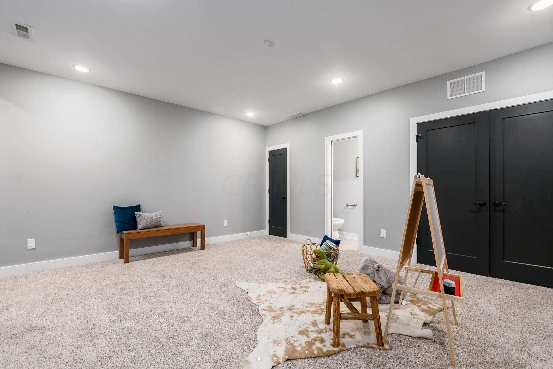 3074 Derby Road Upper Arlington, OH 43221 - Photo 48 of 60