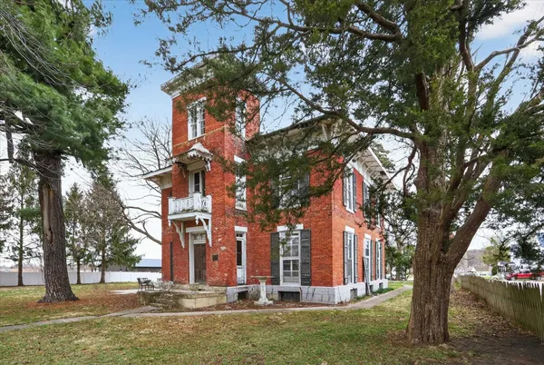 $239,900 | 628 Buchanan Street, Belvidere, IL 61008