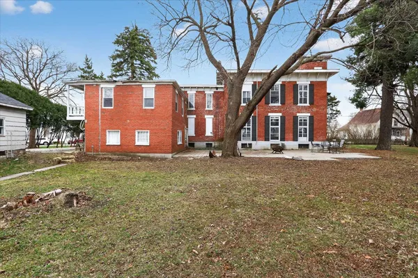 $239,900 | 628 Buchanan Street, Belvidere, IL 61008