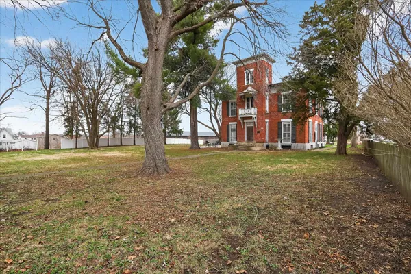 $239,900 | 628 Buchanan Street, Belvidere, IL 61008