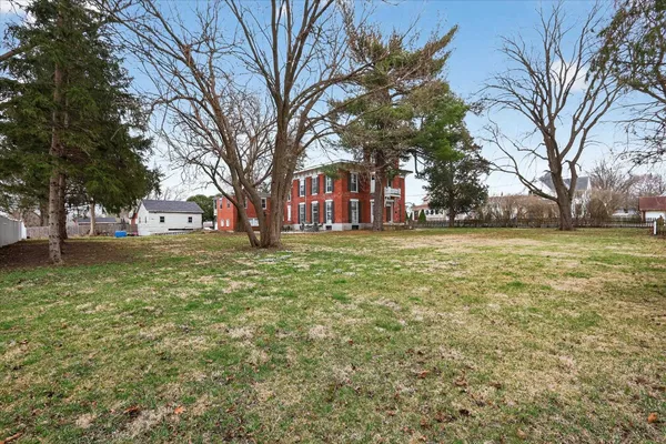 $239,900 | 628 Buchanan Street, Belvidere, IL 61008