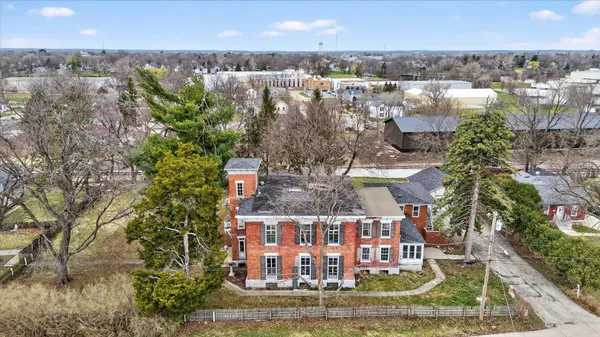 $239,900 | 628 Buchanan Street, Belvidere, IL 61008