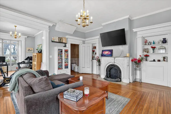 $239,900 | 628 Buchanan Street, Belvidere, IL 61008