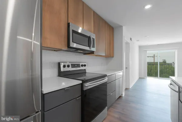 $1,395 | 2501 Washington Avenue, Unit 0B505, Philadelphia, PA 19146