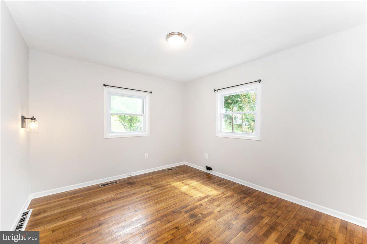 12108 Dewey Road Silver Spring, MD 20906 - Photo 18 of 68