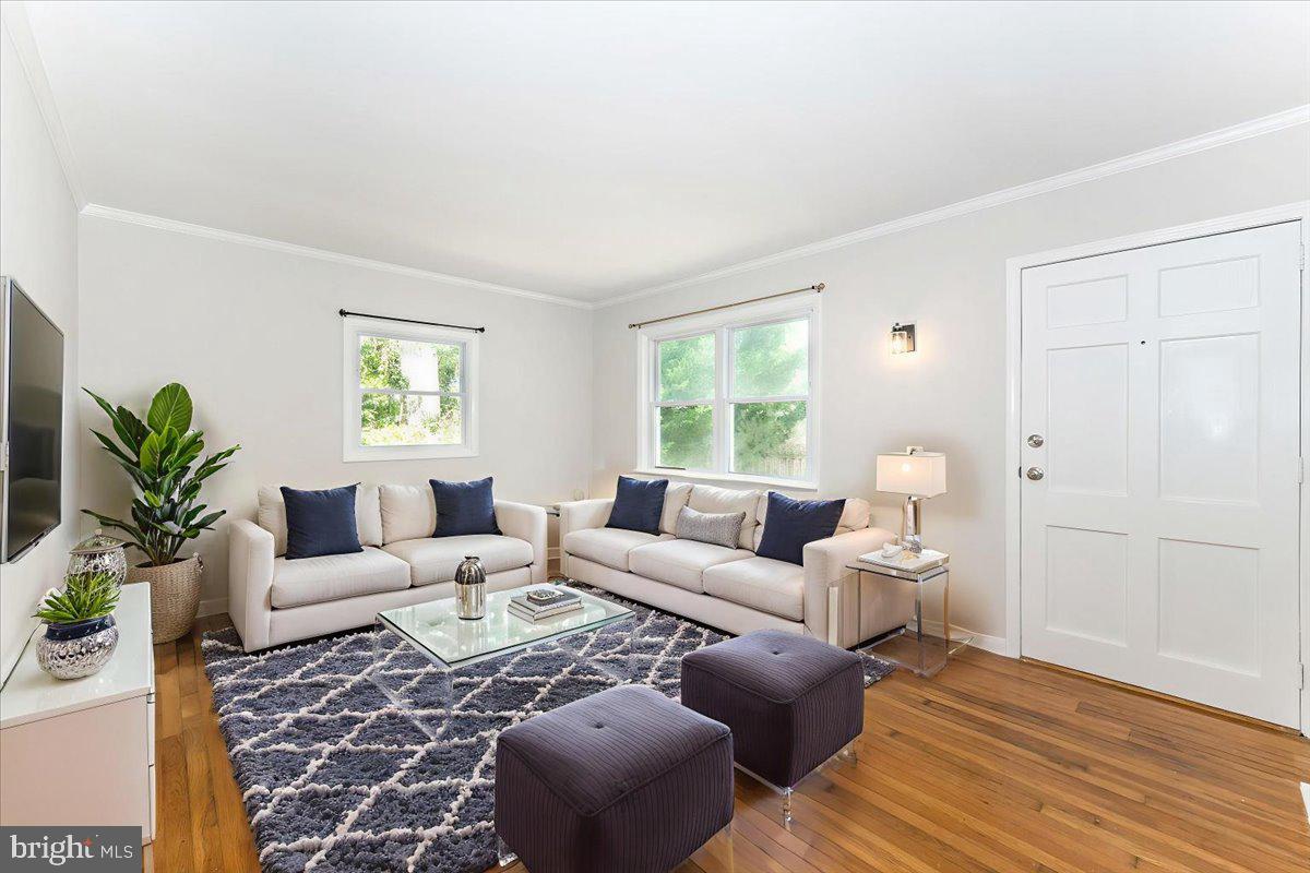 12108 Dewey Road Silver Spring, MD 20906 - Photo 5 of 68 Main Level Living Room Virtually Staged