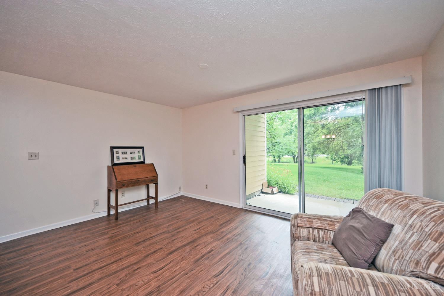 1009 Cedar Ridge Drive, Unit 4 Cincinnati, OH 45245 - Photo 12 of 45