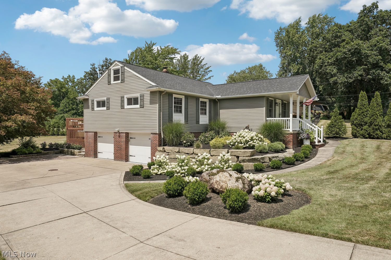 9336 Webster Road Strongsville, OH 44136 - Photo 1 of 21 Gallery Image 1