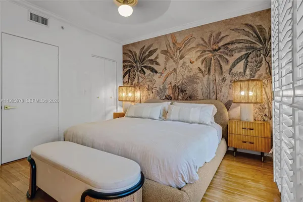 $18,000 | 725 Crandon Boulevard, Unit 203, Key Biscayne, FL 33149