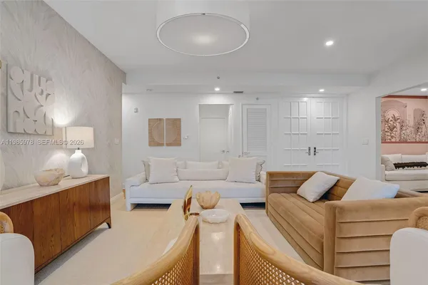 $18,000 | 725 Crandon Boulevard, Unit 203, Key Biscayne, FL 33149