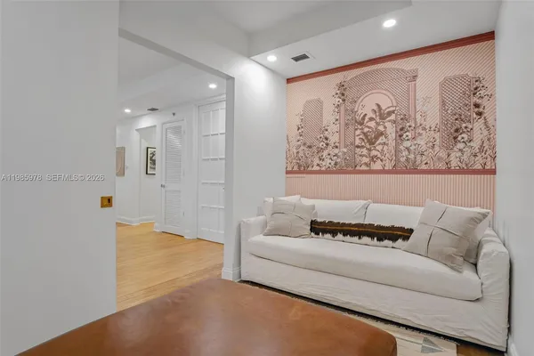 $18,000 | 725 Crandon Boulevard, Unit 203, Key Biscayne, FL 33149