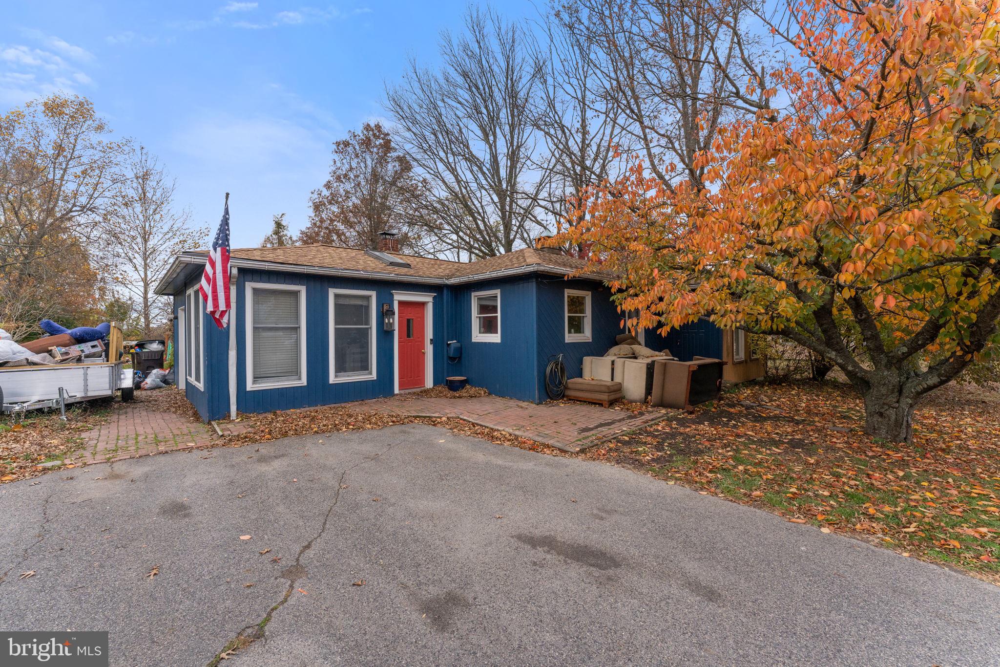 219 Ridge Road Telford, PA 18969 - Photo 1 of 15