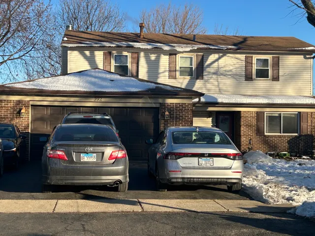 $359,900 | 392 Ingleside Drive, Bolingbrook, IL 60490