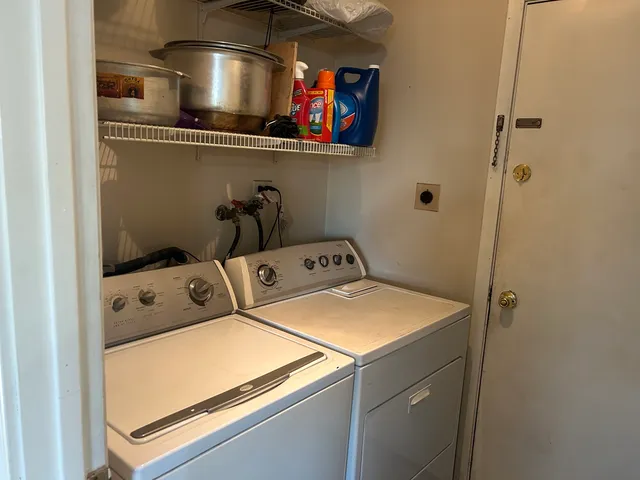 $359,900 | 392 Ingleside Drive, Bolingbrook, IL 60490