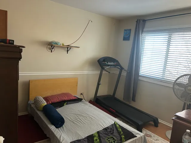 $359,900 | 392 Ingleside Drive, Bolingbrook, IL 60490