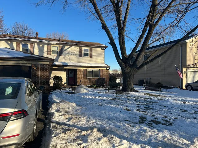 $359,900 | 392 Ingleside Drive, Bolingbrook, IL 60490