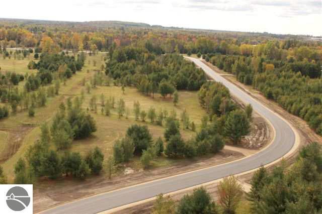 2170 Fox Run, Unit LOT 23 2170 FOX RUN ROAD West Branch, MI 48661 - Photo 4 of 5
