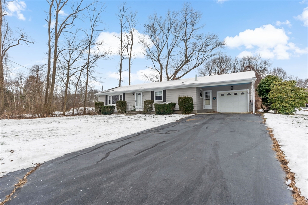 146 Swansom Road Swansea, MA 02777 - Photo 1 of 32 Gallery Image 1