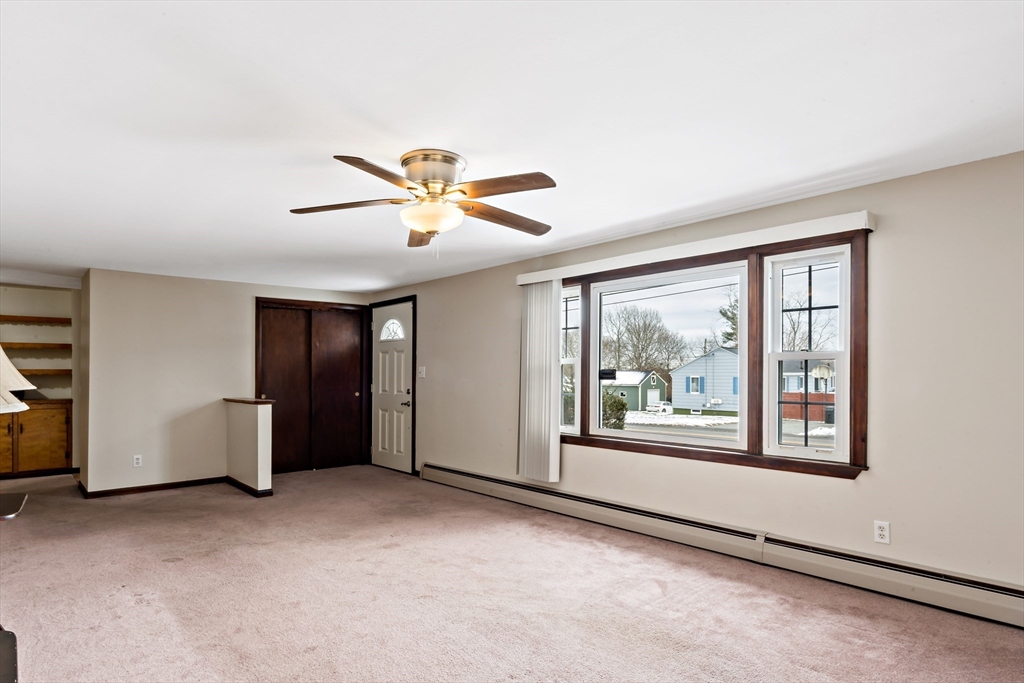 146 Swansom Road Swansea, MA 02777 - Photo 10 of 32 Gallery Image 10