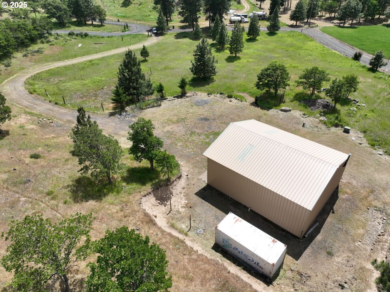 4397 Browns Creek Road The Dalles, OR 97058 - Photo 4 of 37 an aerial view of a house having yard