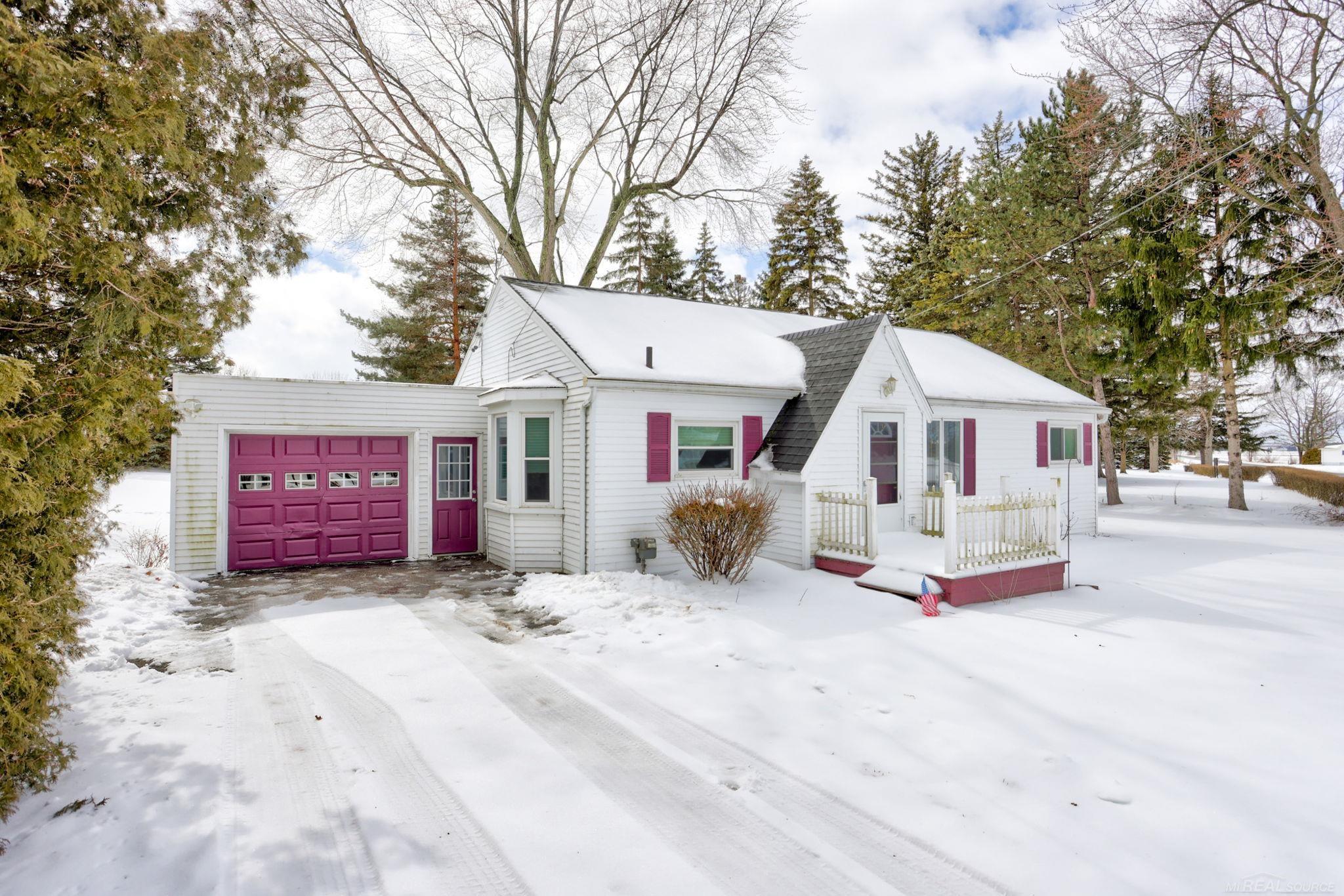 12840 Wadsworth Road Reese, MI 48757 - Photo 1 of 43