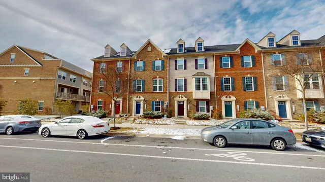 $560,000 | 8102 Greenbelt Station Parkway, Greenbelt, MD 20770