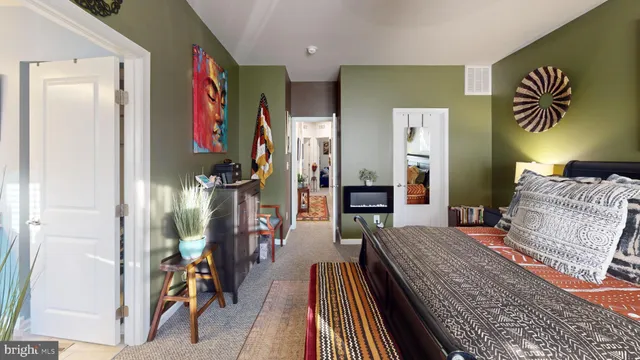 $560,000 | 8102 Greenbelt Station Parkway, Greenbelt, MD 20770