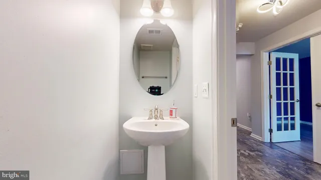 $560,000 | 8102 Greenbelt Station Parkway, Greenbelt, MD 20770