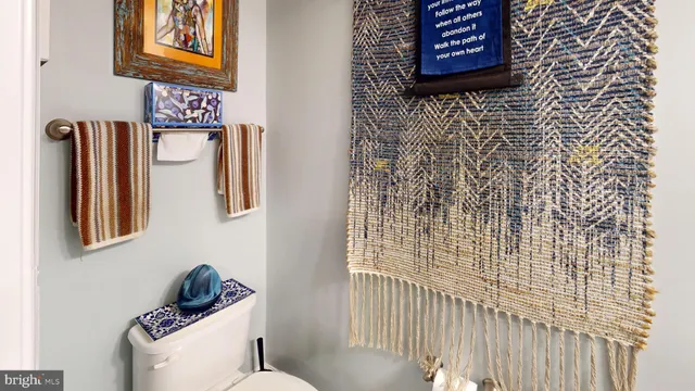 $560,000 | 8102 Greenbelt Station Parkway, Greenbelt, MD 20770