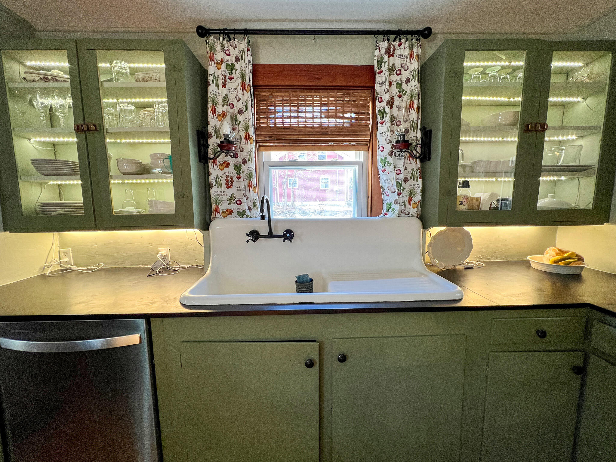 72 Enfield Road Lincoln, ME 04457 - Photo 9 of 23 9