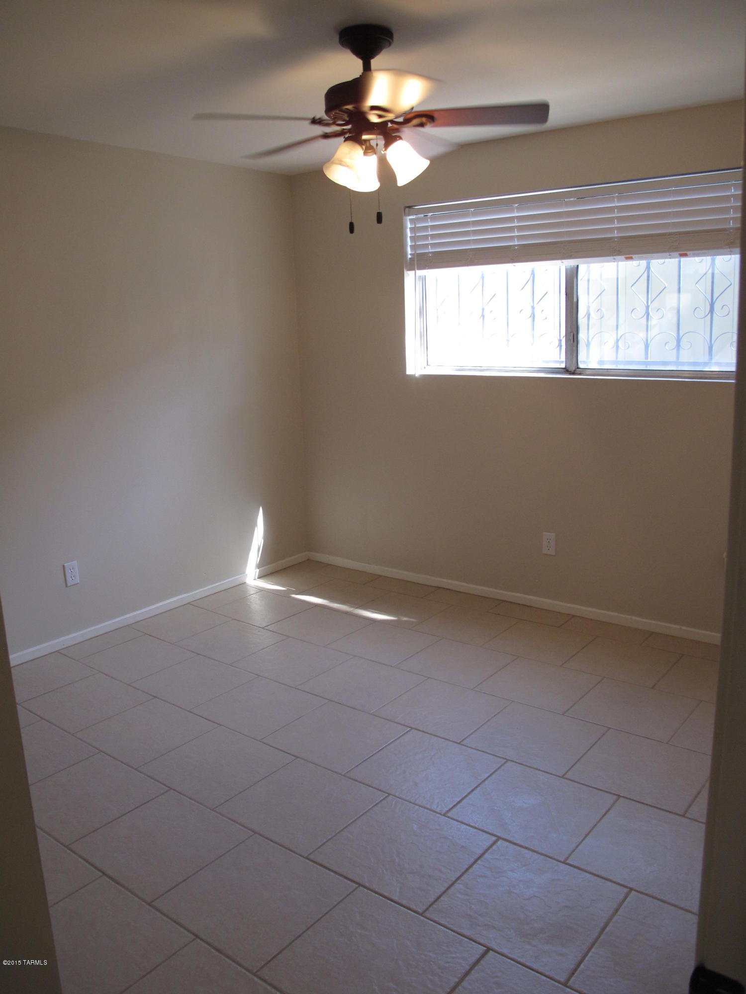 45 East Pastime Road Tucson, AZ 85705 - Photo 9 of 20