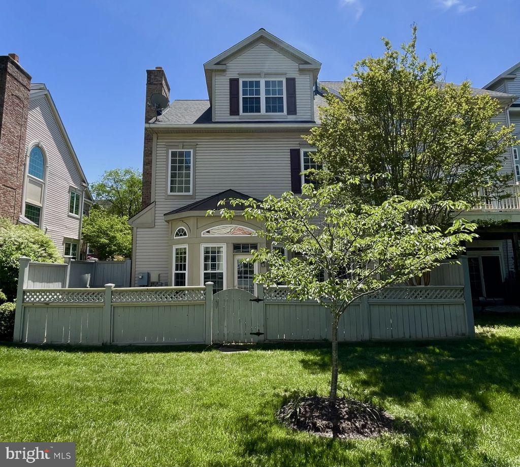 12164 Tryton Way Reston, VA 20190 - Photo 6 of 23 Gallery Image 6
