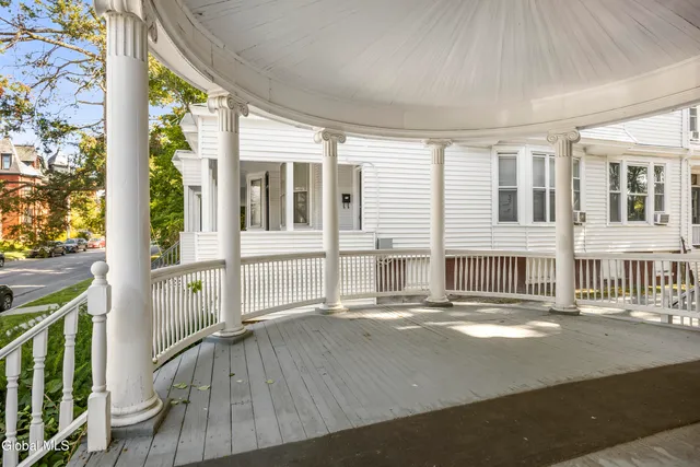 $1,990,000 | 102 South Lake Avenue, Albany, NY 12208