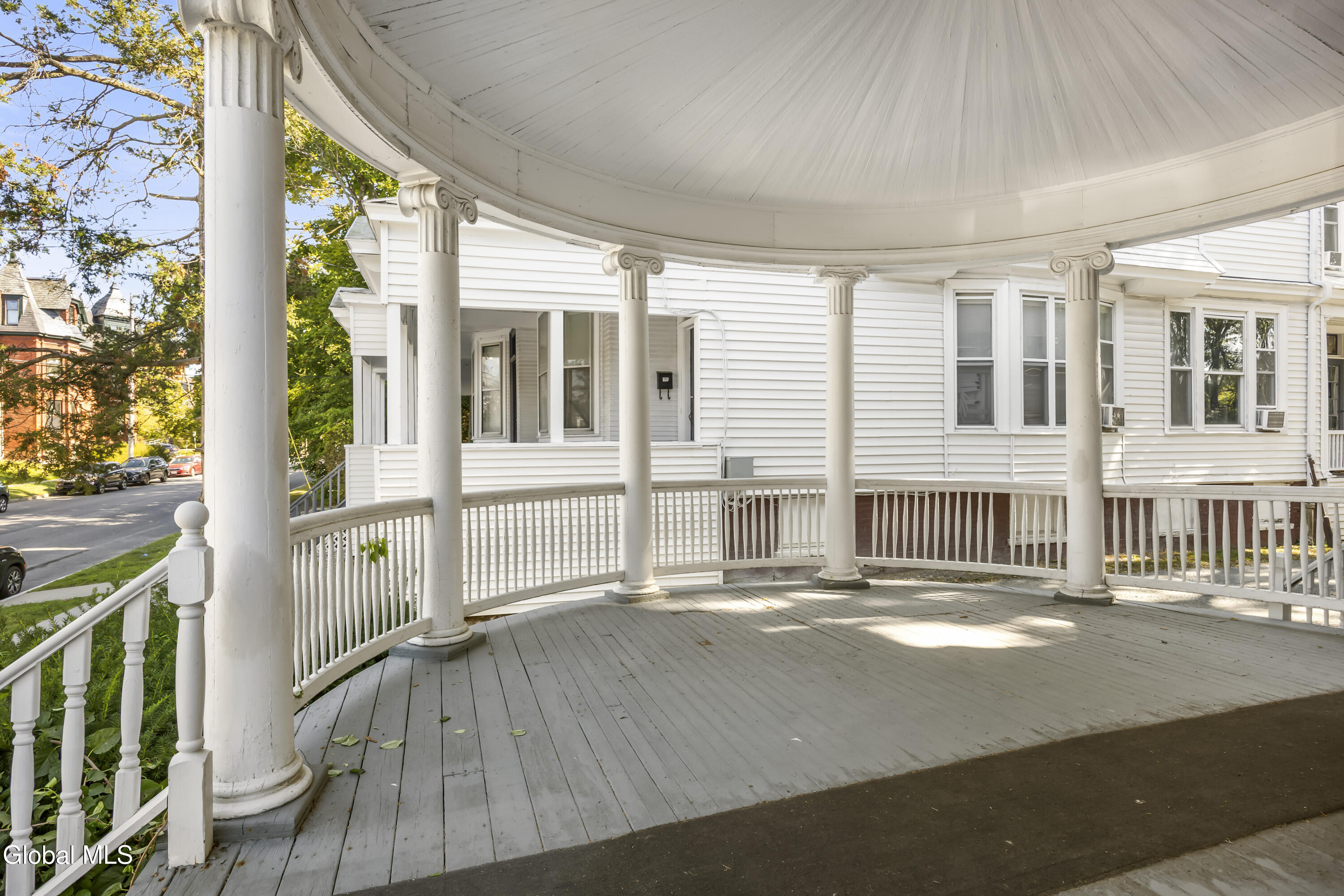 102 South Lake Avenue Albany, NY 12208 - Photo 12 of 68 12