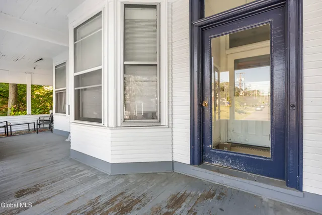 $1,990,000 | 102 South Lake Avenue, Albany, NY 12208