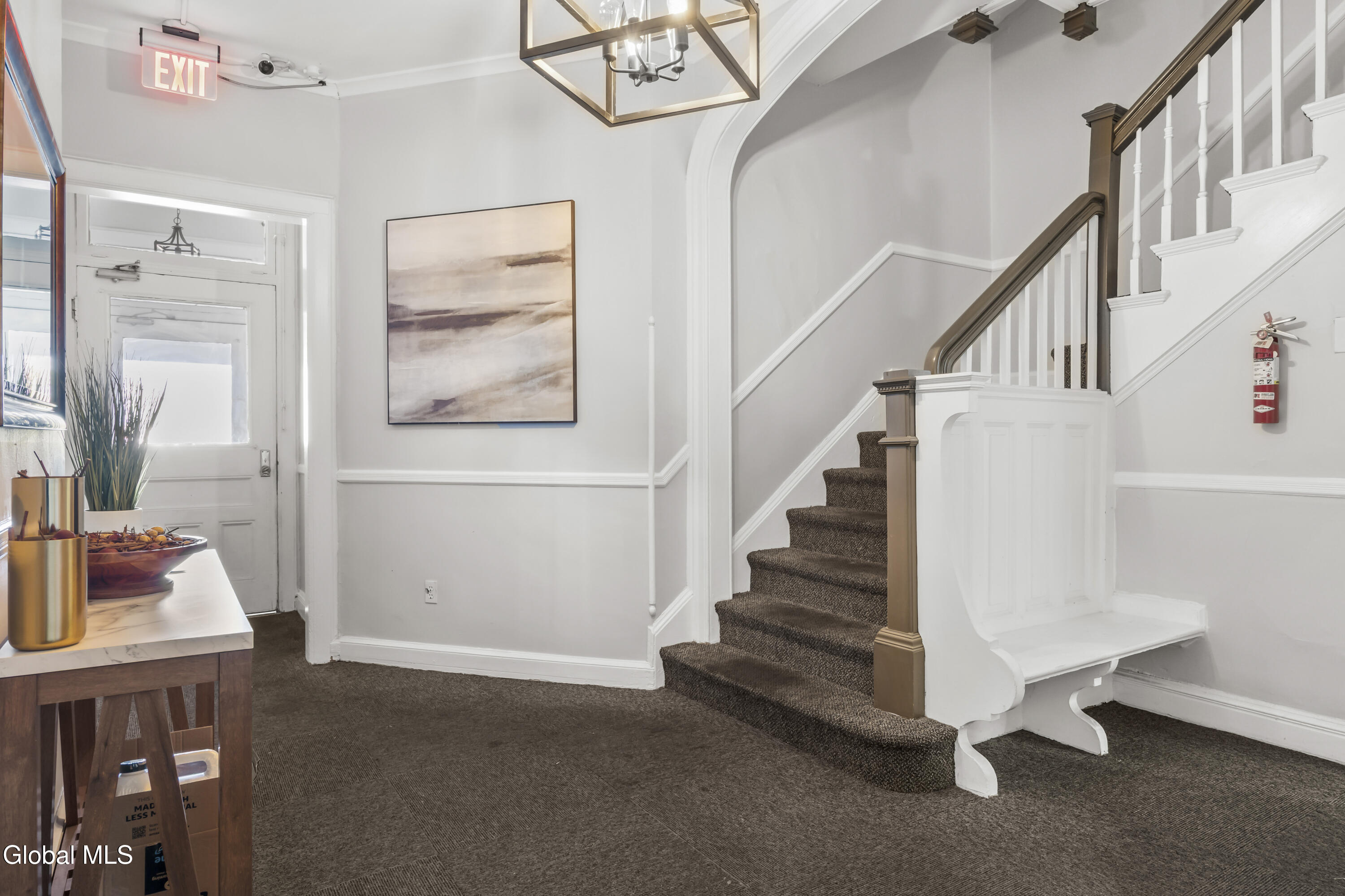 102 South Lake Avenue Albany, NY 12208 - Photo 22 of 68 22