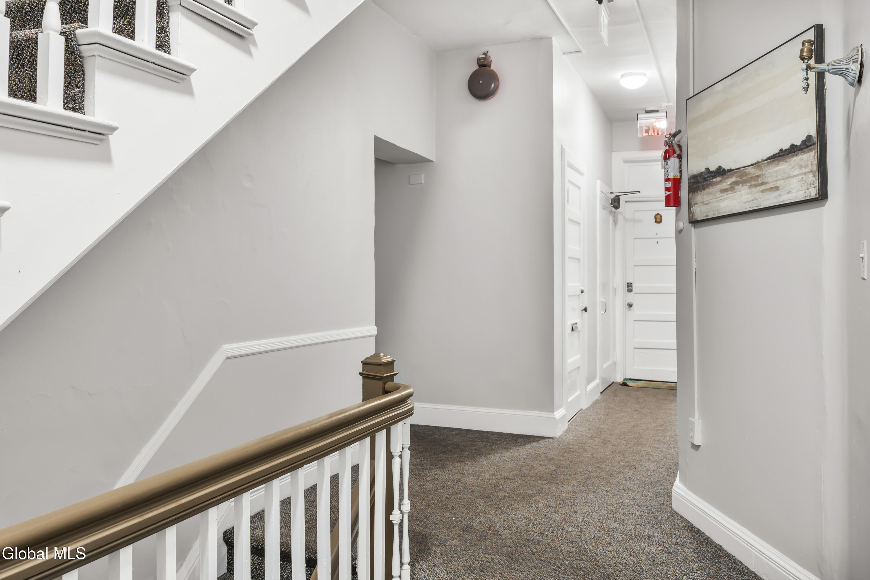 102 South Lake Avenue Albany, NY 12208 - Photo 25 of 68 25