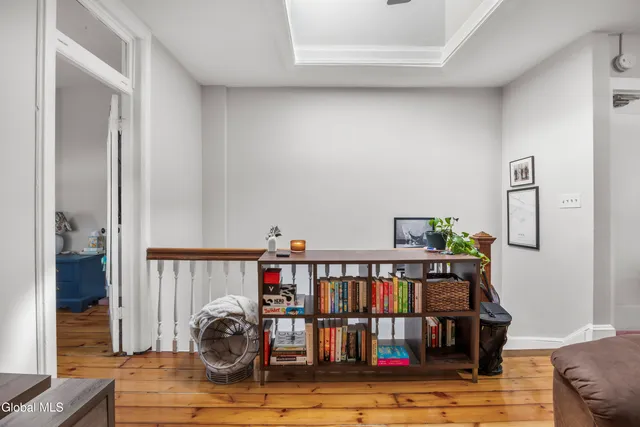 $1,990,000 | 102 South Lake Avenue, Albany, NY 12208